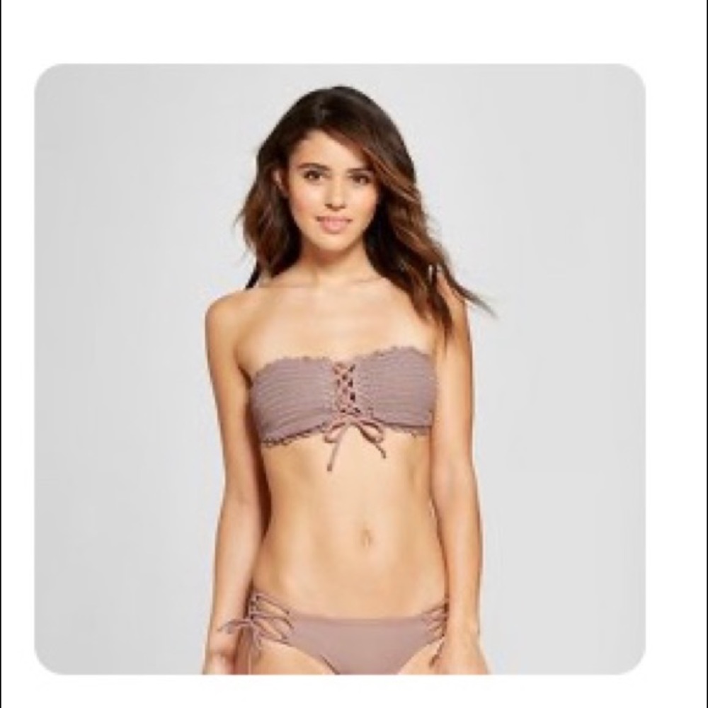 NEW Xhileration Women Crochet Lace Bandeau Bikini